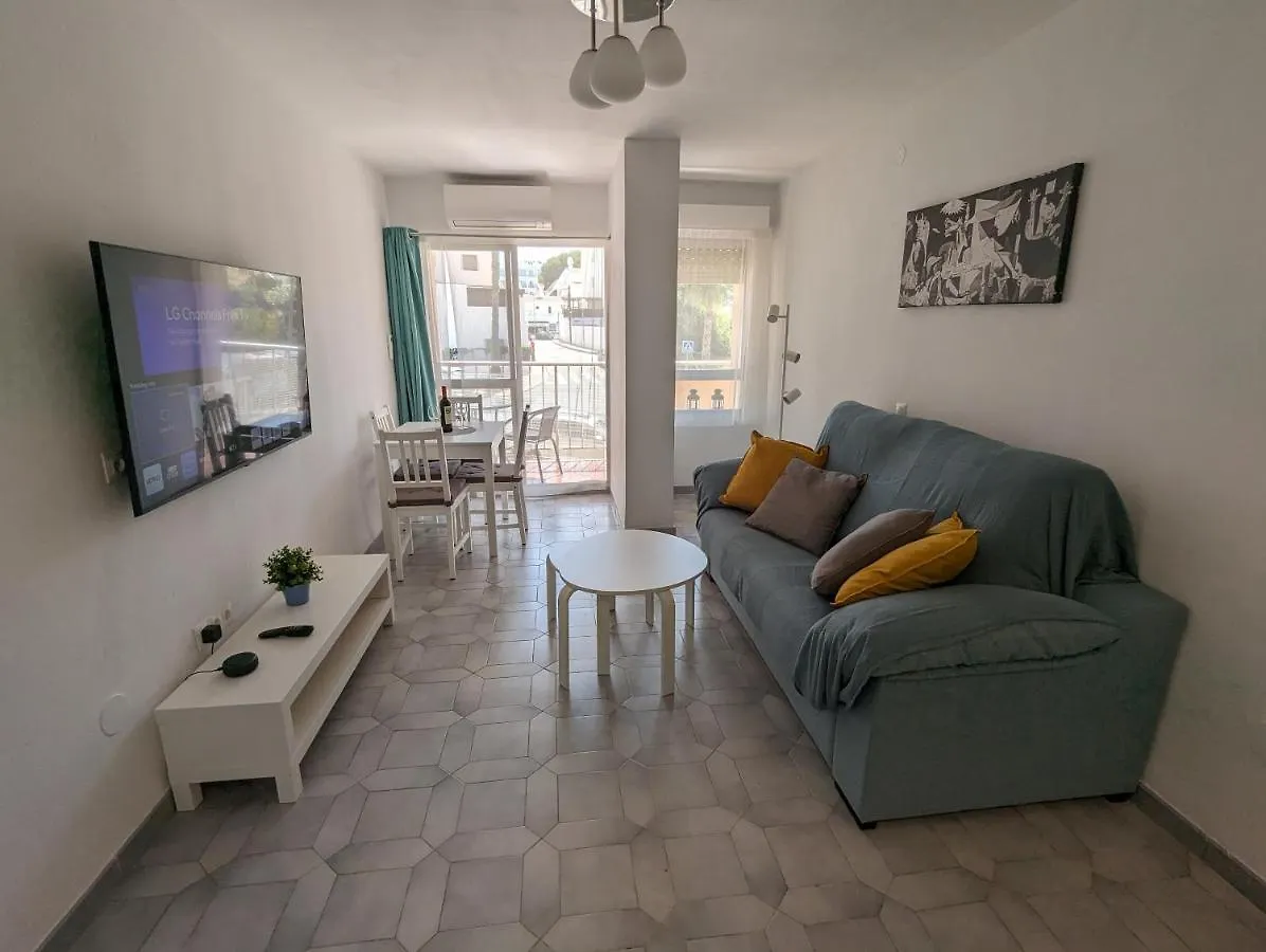 Apartamento Entero, Enormes Piscinas, Terraza Y Playa Benalmadena 0*,