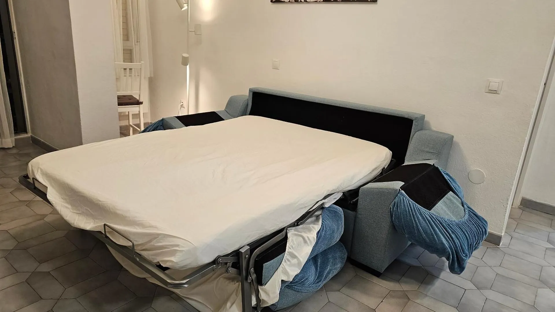 Apartamento Entero, Enormes Piscinas, Terraza Y Playa Benalmádena